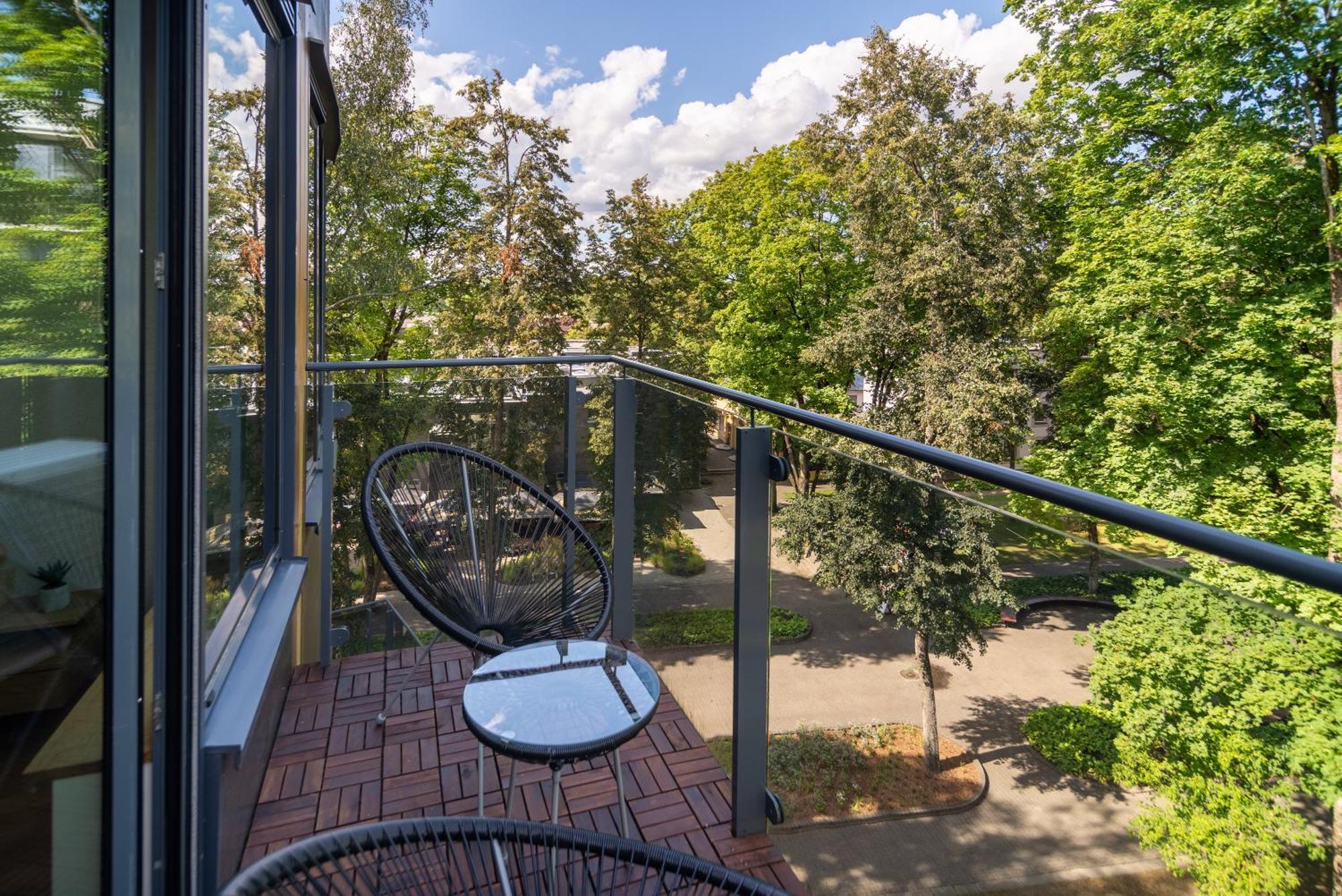 2 Bedroom Apt, 2 Garage Spots & Balconies, Self Check-In, By Cohost Druskininkai Eksteriør bilde
