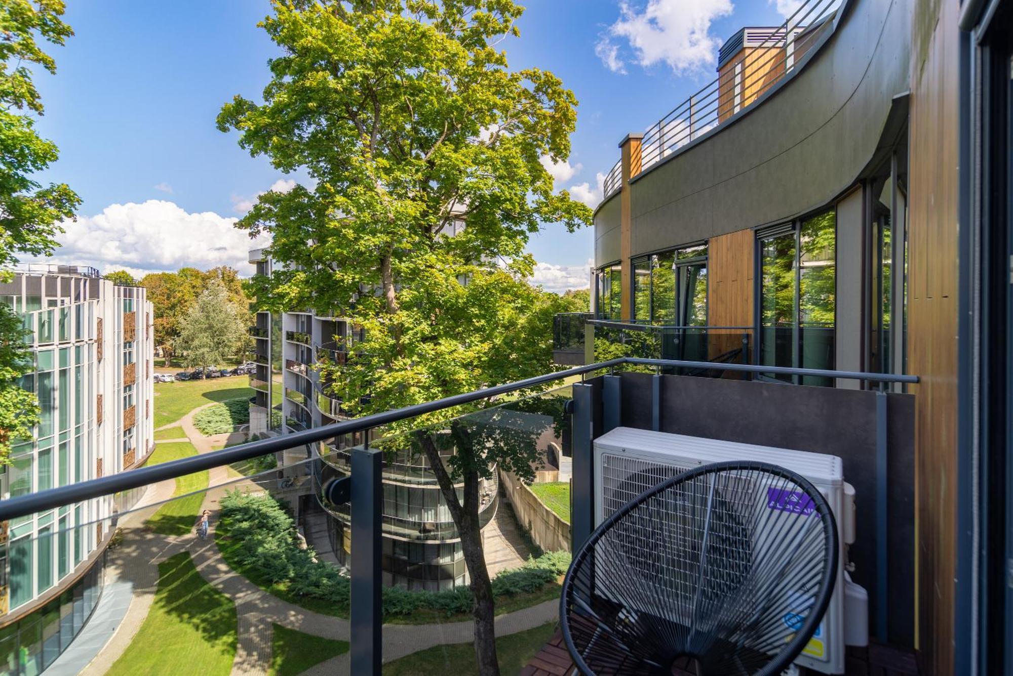 2 Bedroom Apt, 2 Garage Spots & Balconies, Self Check-In, By Cohost Druskininkai Eksteriør bilde