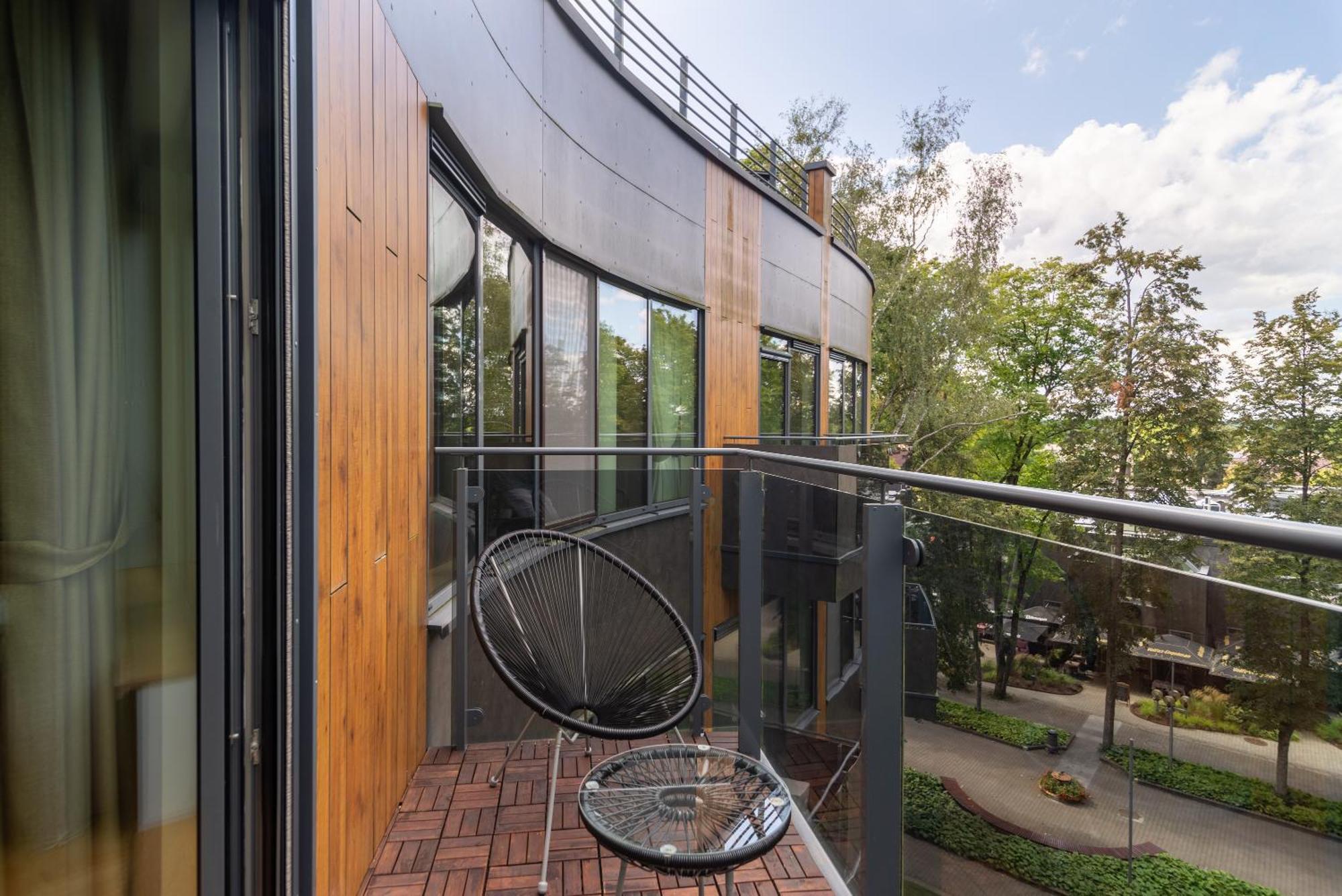 2 Bedroom Apt, 2 Garage Spots & Balconies, Self Check-In, By Cohost Druskininkai Eksteriør bilde